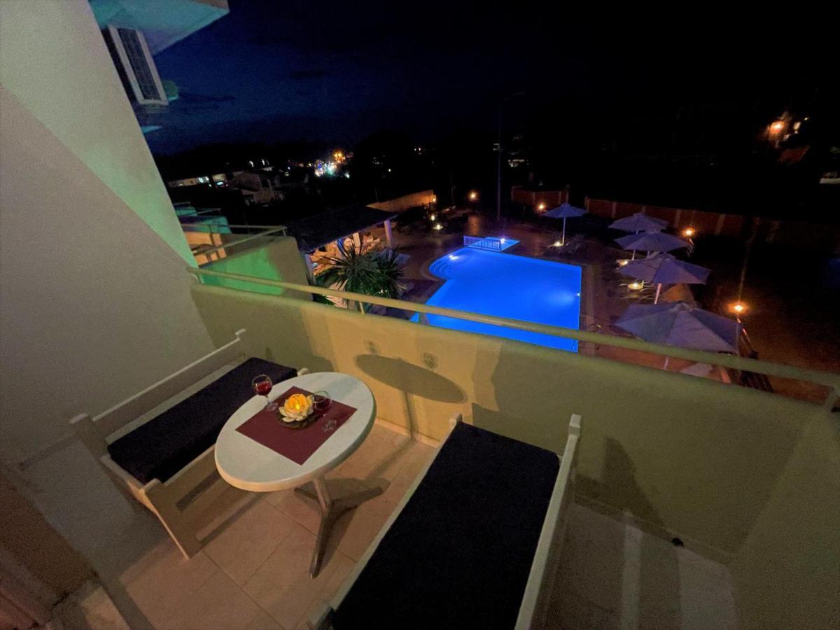 Sidari Vibes Aparthotel エクステリア 写真