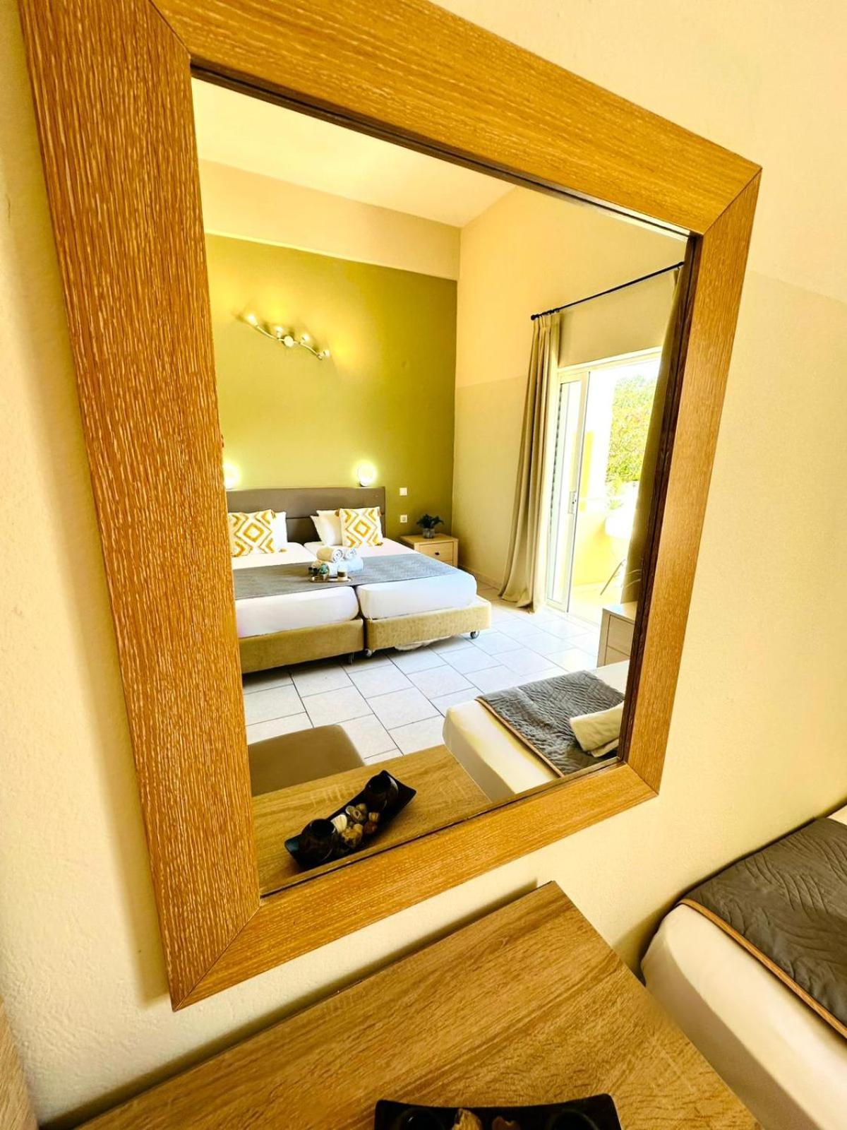 Sidari Vibes Aparthotel エクステリア 写真